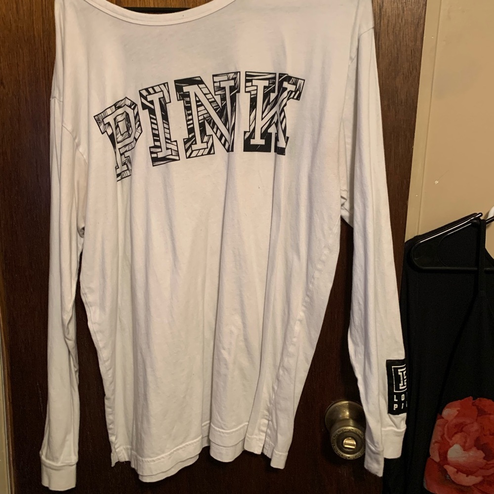 Long sleeve pink shirt. Very cute